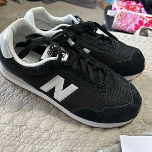 New Balance shoes style 515